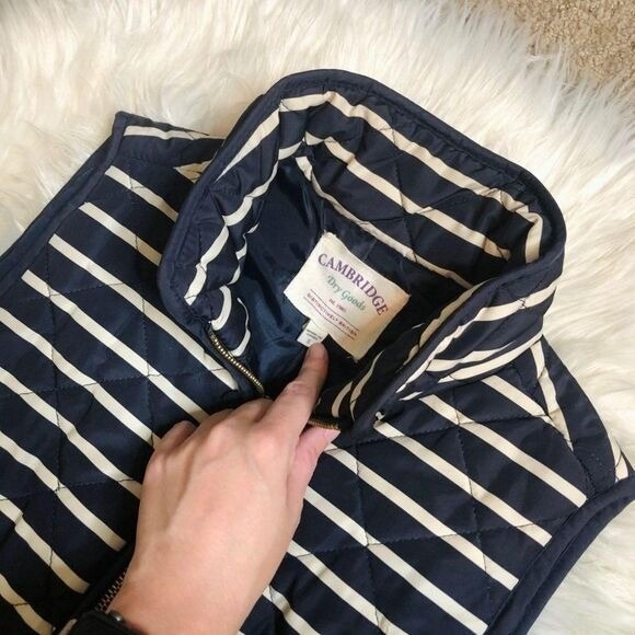 Cambridge Dry Goods Striped Quilted Vest Womens Nautical Coastal - Picture 5 of 5